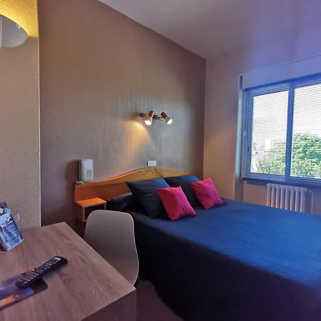Le Pasteur Hotel