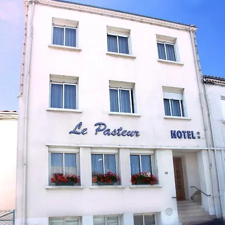 Le Pasteur 2* Royan