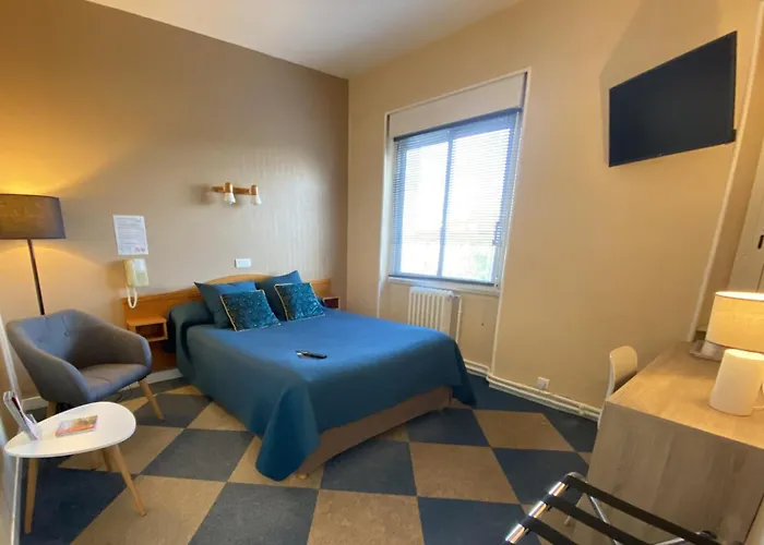 Готель Le Pasteur 2*