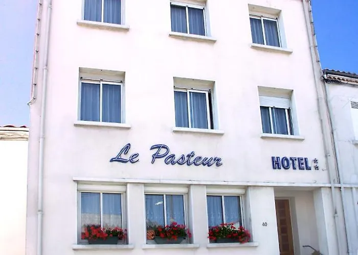 Le Pasteur 2* Royan